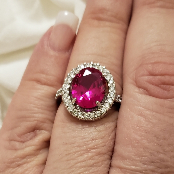 Szs 5 & 8; Simulated Red & Simulated White Diamond, 925 Silver, 5.62 CTS - Picture 4 of 8